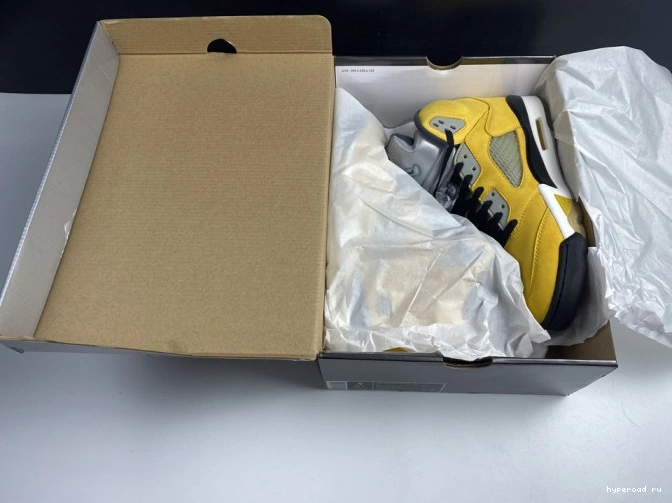 Jordan T23 Tokyo Air Retro 454783-701 5 0626